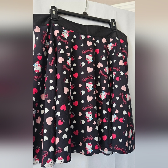 Hello Kitty x Unique Vintage‎ Call Me Love Flair Skirt Size 1x - Picture 2 of 8